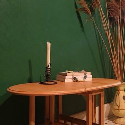 Drop-Leaf Coffee Table