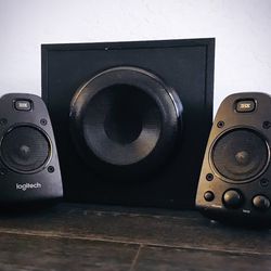 Logitech Z623 Subwoofer And Speakers