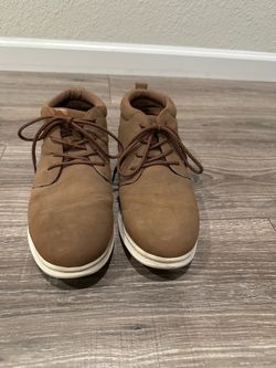 Perry Ellis Portfolio Brown Chukka Suede Style Boots Size 9 1/2