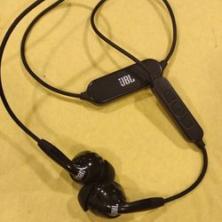 JBL Inspire 500 Wireless Headphones