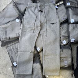 Dark Oat Essential Sweats Uncuffed 