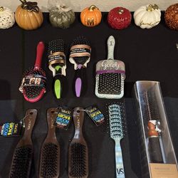 Hair Brushes 