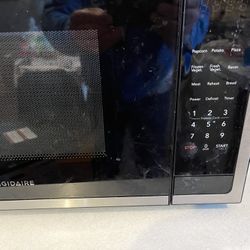 Frigidaire Microwave 