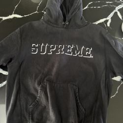 Supreme Hoodie