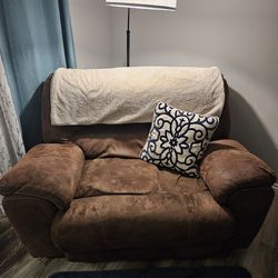 Cozy Oversized Recliner Chair For Sale