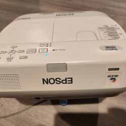 EPSON PROJECTORS