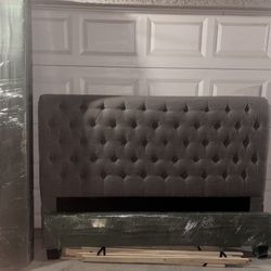 Living Spaces Victoria Grey Fabric Upholstered King Platform Bed