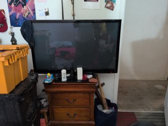 LG...2011....Not A Smart TV