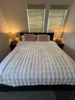 King Bed + Premium Mattress + Foundation – Living Spaces