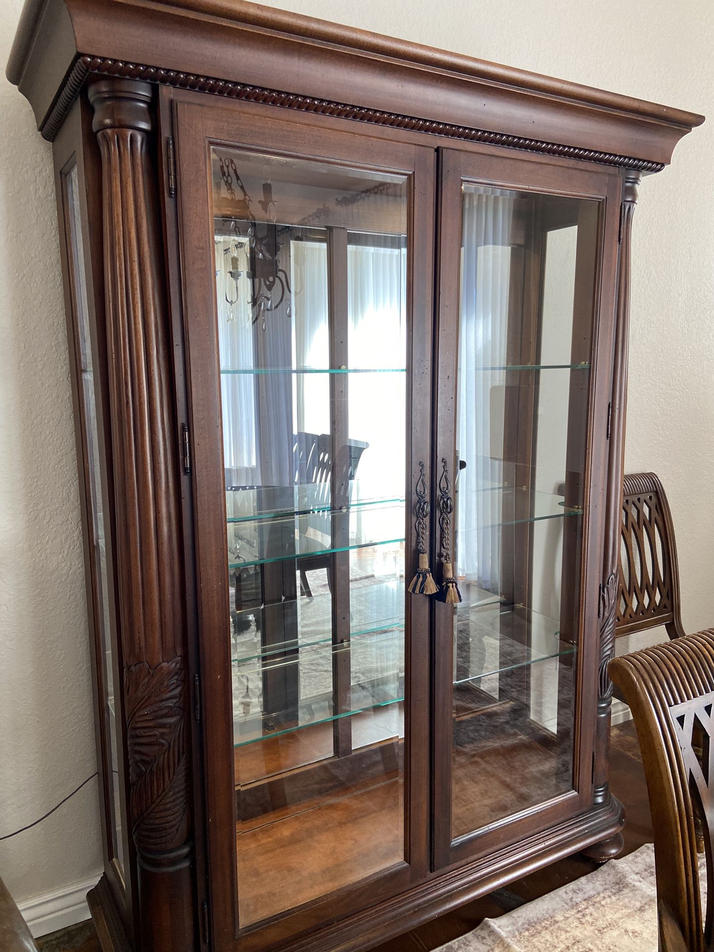 Hemingway China Hutch