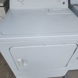 Kenmore Series 100 Super Capacity Electric Dryer 