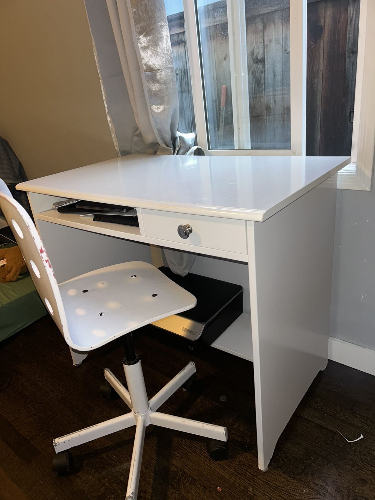 Desk