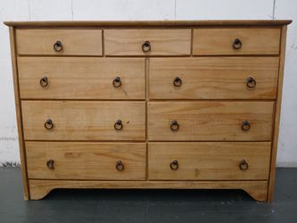 9 Drawer Dresser