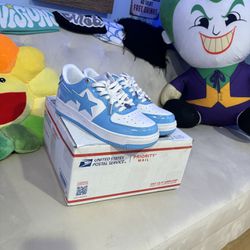 Bapestas (lost Box) Light Blue Size 8/5 (they Run Big It’s Really Like A 10)