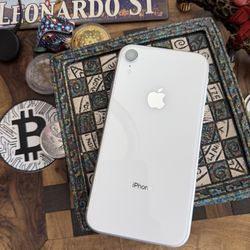 Apple iphone xr 64GB unlocked any sim