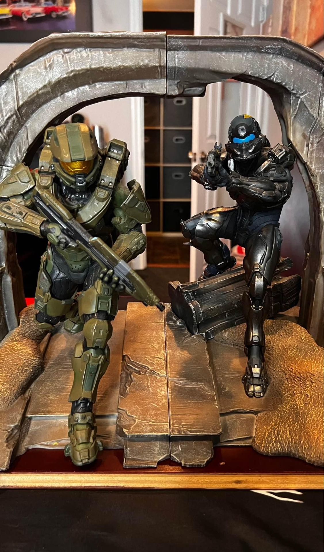 Halo 5: Guardians Limited Collector's Edition Statues