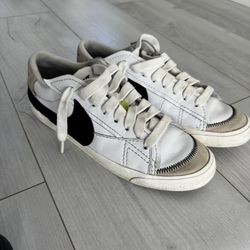 Nike Blazer Low ‘77 - Size 10