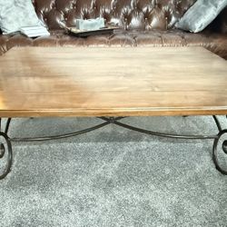 Ethan Allen Hardwood Coffee Table