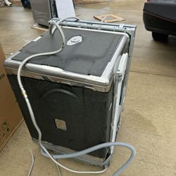 Dishwasher 