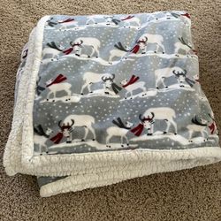 Eddie Bauer Warm Blanket 