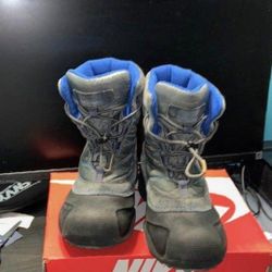 Snow boots Size 5 Thermo Warm 