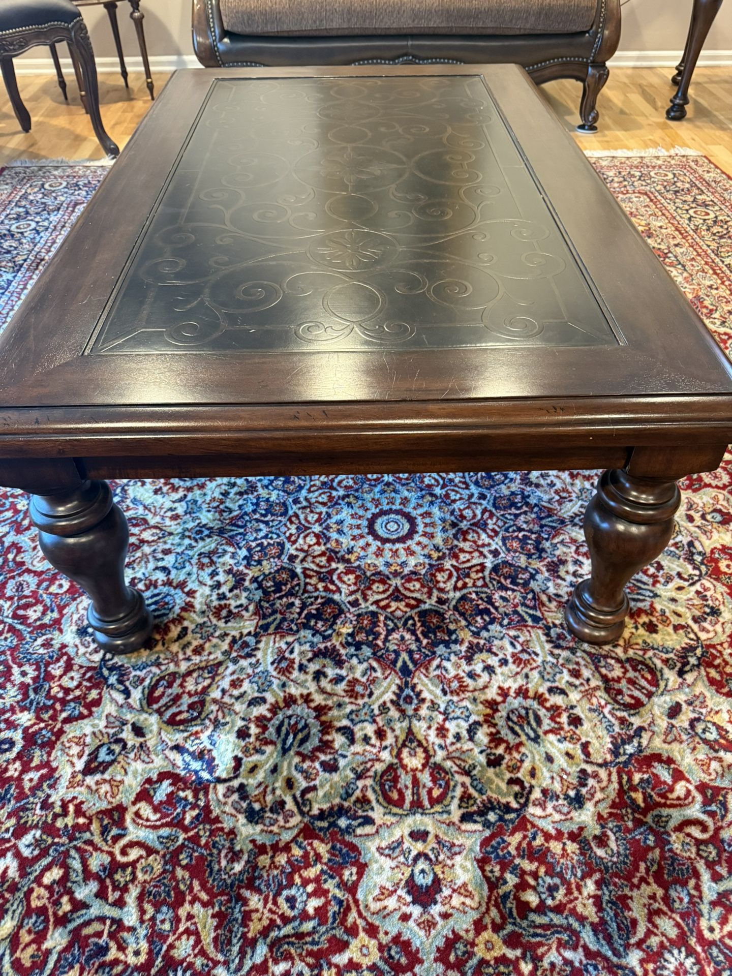 Elegant Coffee Table – Solid Wood with Decorative Inlay