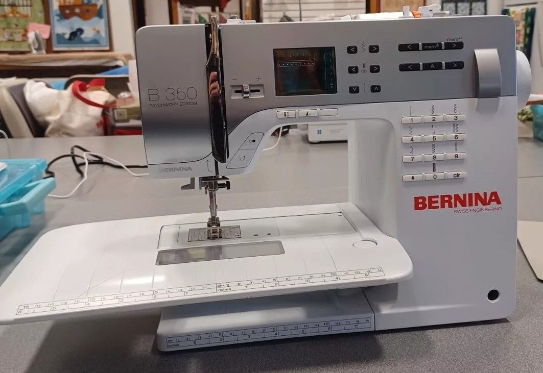 Bernina 350 Patchwork Edition Sewing Machine Bundle