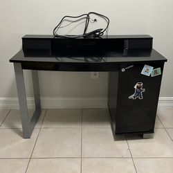 Bluetooth Computer Desk