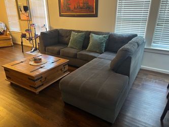 L Shaped Couch - Need Gone by 7/12
