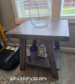 Pair of Wayfair Grey brown end tables $25 ea.
22" x 23 5" x 23.25"h