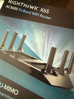 Netgear X6S AC3600 tri-band router