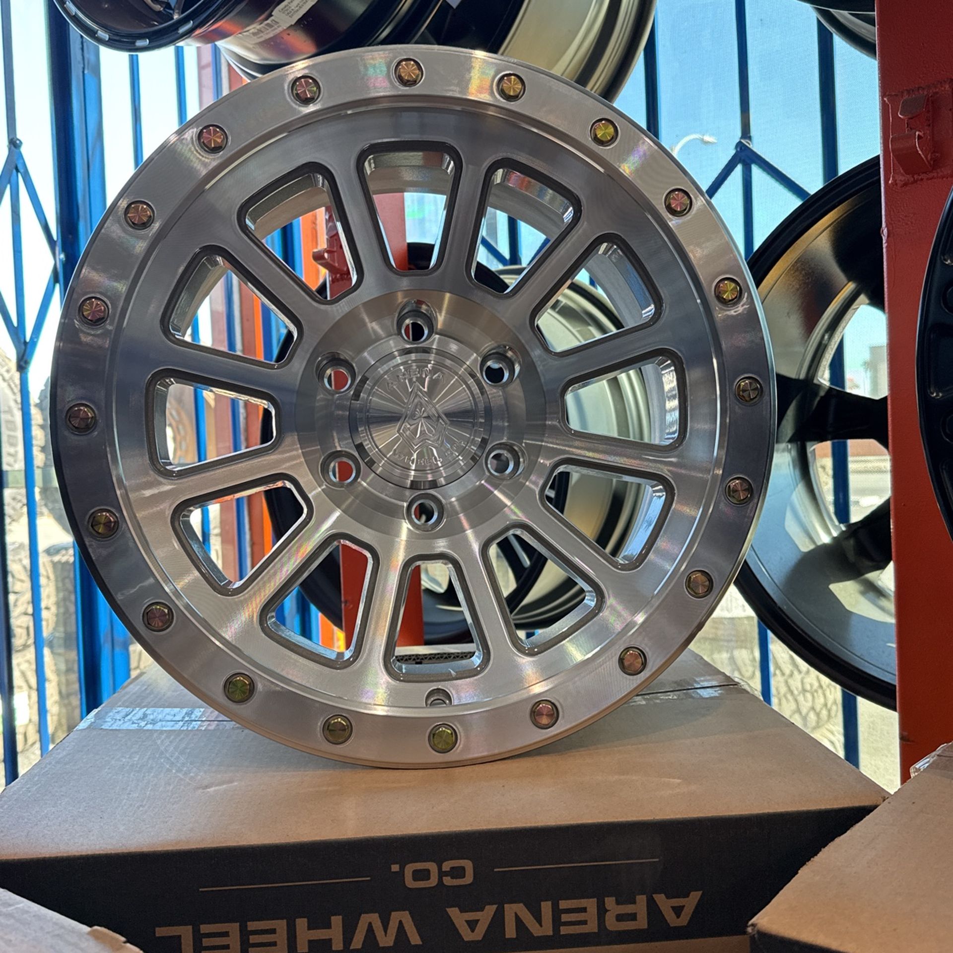 ARENA WHEELS A105 17x9 6x139.7