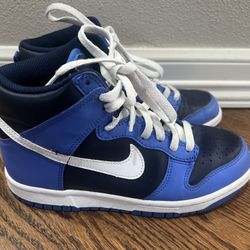 Nike Dunk High Tops Kids Size 5Y