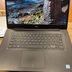 Dell Vostro 5581 15.6 laptop
