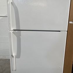 REFRIGERADOR Marca GE De 30 Pulgadas 