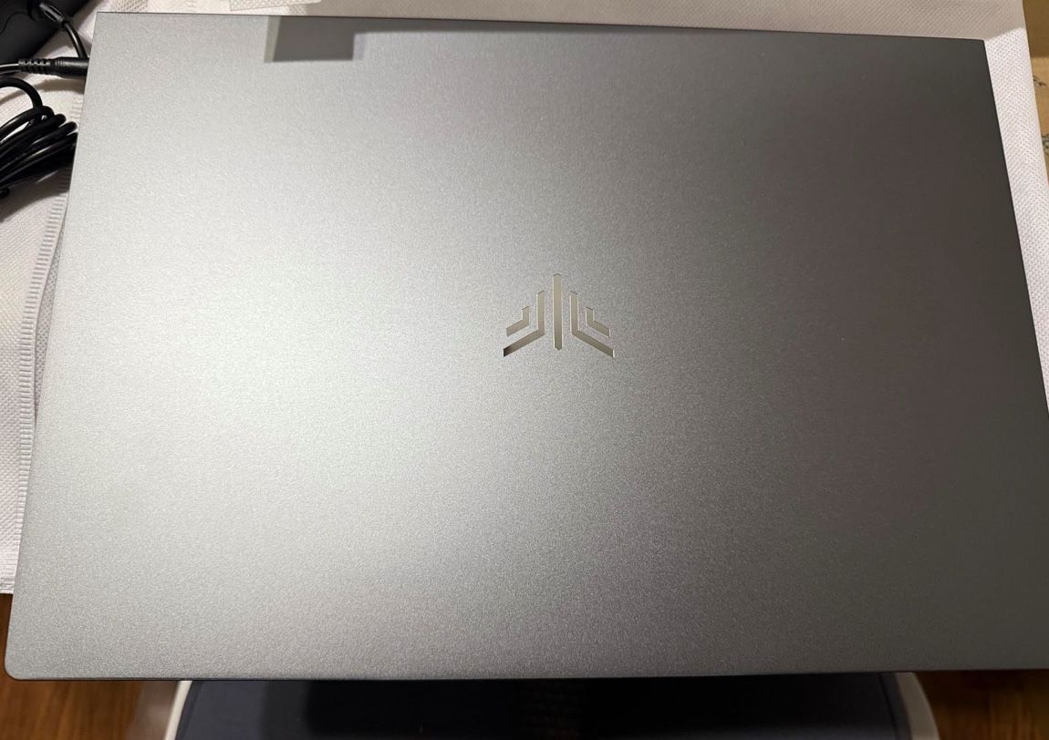 Gaming Laptop AMD Ryzen 7 (read description)