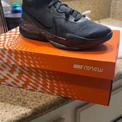 Nike Shoes Size 10