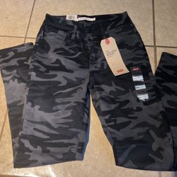 Levis Pants