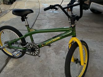 John Deere 20 in. Freestyle bike.  BMX