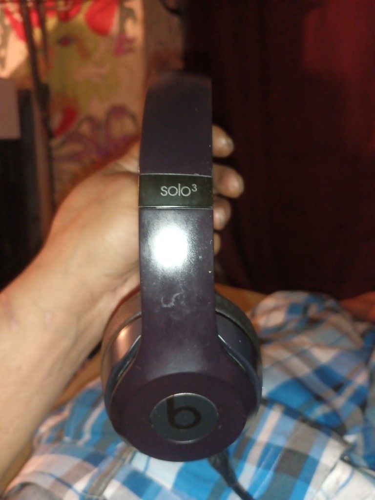Beats Solo 3 Wireless Headphones