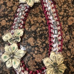 Graduation Leis, Money Leis Graduaciones