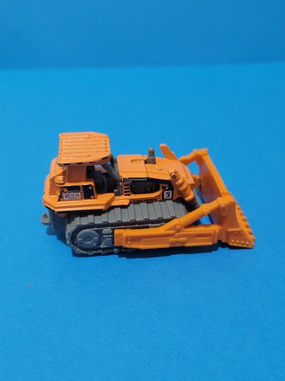 Matchbox 2006 #59 Ground Breaker Orange Bulldozer E2 