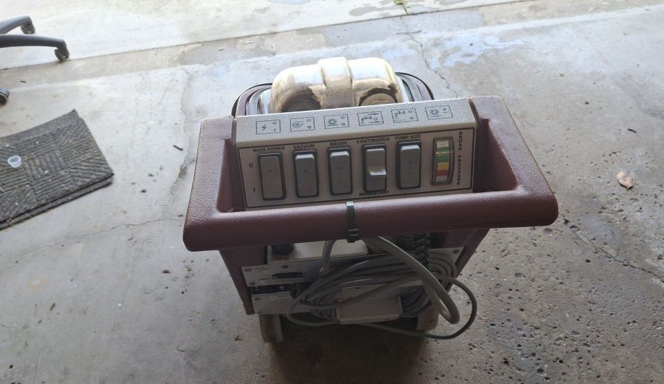 Floor Scrubber 