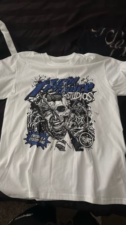 fly studios T shirt