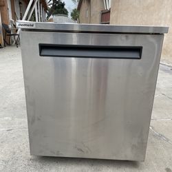 Under counter freezer