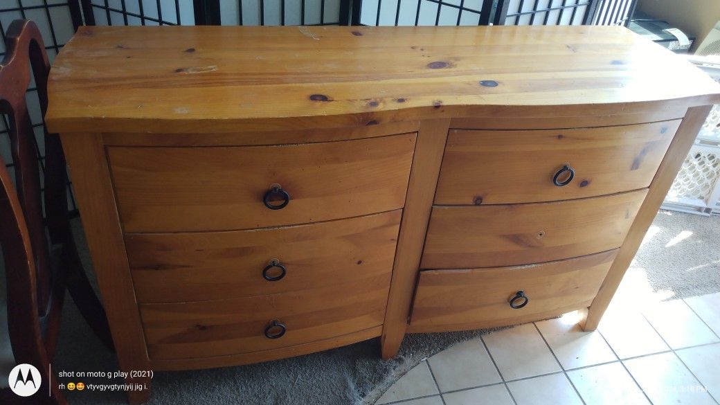 Wood dresser and nightstand 