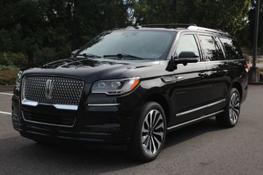 2022 Lincoln Navigator L