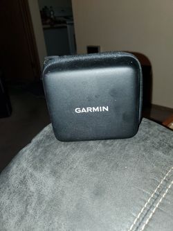 Garmin Approach R10 Launch Monitor and Hitting Net