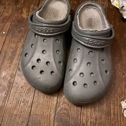 men’s crocs size 12 