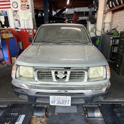 2000 Nissan Frontier v4 